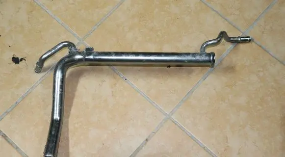 Volvo V40 Engine coolant pipe/hose 31439784 BQAGA