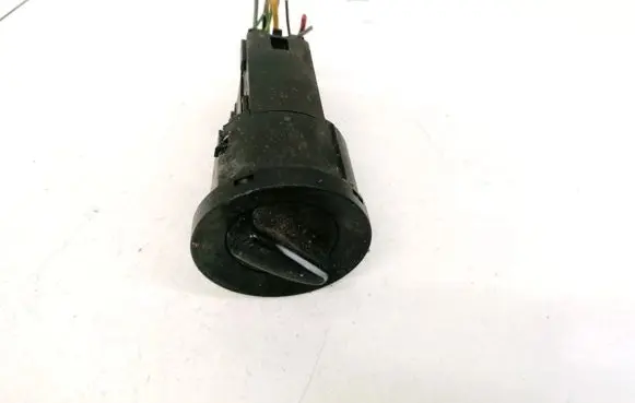 Volkswagen Golf IV Light switch 1c0941531