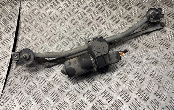 KIA Optima Front wiper linkage