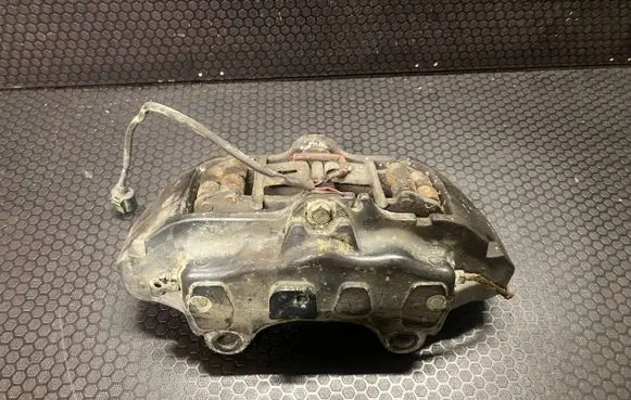 Audi Q7 4L Front brake caliper