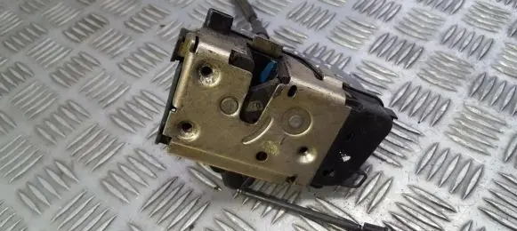 Renault Laguna II Rear door lock 009153 aik048