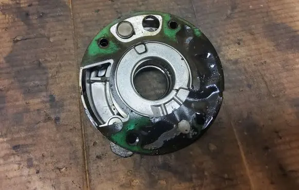 Volvo V70 Oil pump 863157