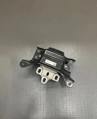 Volkswagen Arteon Shooting Brake Gearbox mount 3Q0199555H 24072020 X42XTT1L5800196