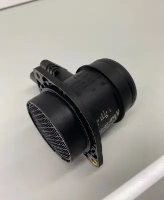 Volkswagen Sharan Mass air flow meter 0280217121