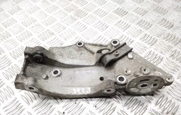 Volvo V50 Generator/alternator bracket 9650034280
