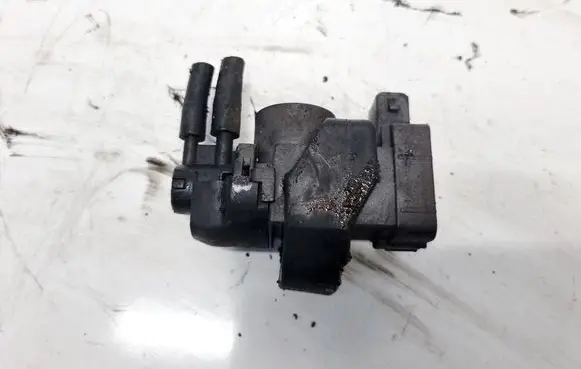 Dacia Logan I Turbo solenoid valve 149566215R