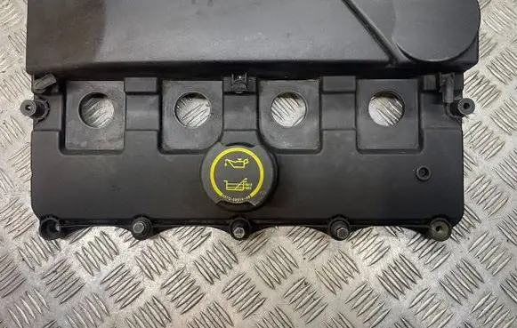 Ford Mondeo Mk III Rocker cam cover RZ150C PA66GF35