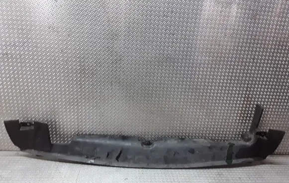 Mitsubishi Grandis Intercooler air guide/duct channel MR958114