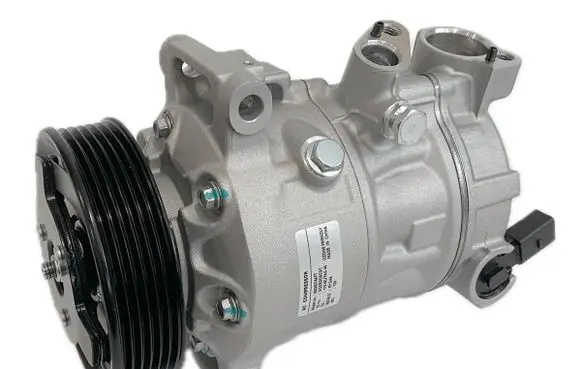 Volkswagen Golf V Air conditioning (A/C) compressor (pump) 5N0820803A