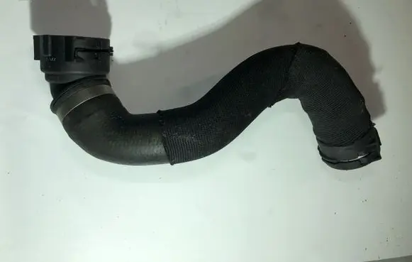 BMW 1 E81 E87 Coolant pipe/hose 17127811923