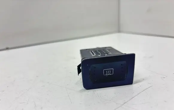 Volkswagen Golf IV Electric window control switch 1J0953235A