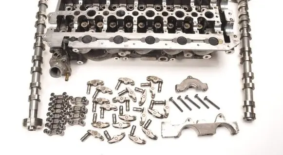Volvo XC90 Engine head 30731988009