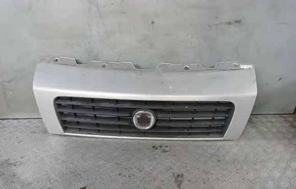 Fiat Ducato Front grill LS387229 ST4584