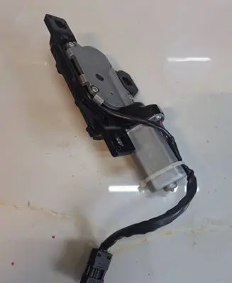 BMW X6 E71 Loading door lock 