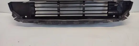 Volvo XC40 Radiator trim 31455424