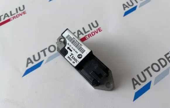 BMW 7 E38 Airbag deployment crash/impact sensor 6902054 8375643