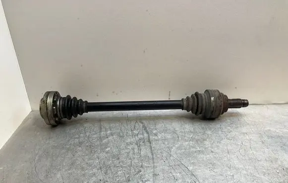 BMW 6 E63 E64 Rear driveshaft 7572431