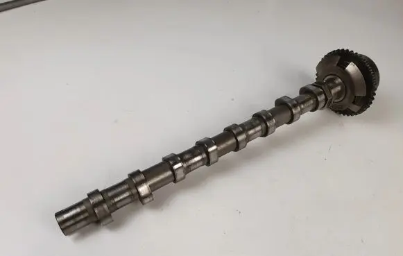 Mercedes-Benz CLA C117 X117 W117 Camshaft A2700506200 A2700510101