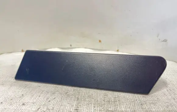 Fender end trim