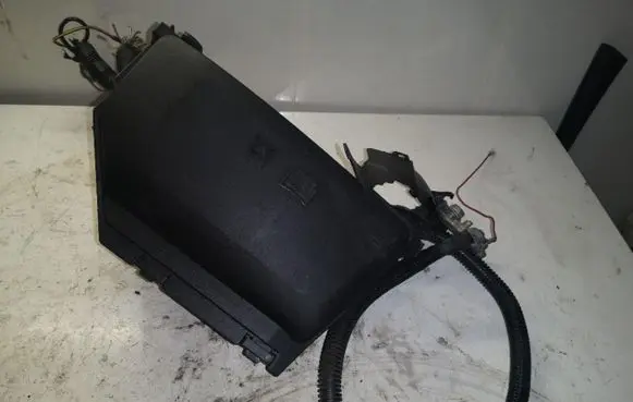 Volvo C70 Fuse box set 6G9T14A067AB A1715