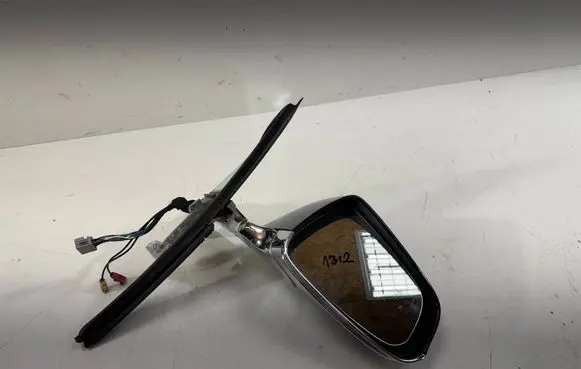 Tesla Model S Front door electric wing mirror