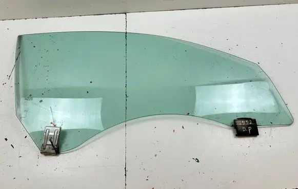 BMW 6 E63 E64 Front door window/glass (coupe) 