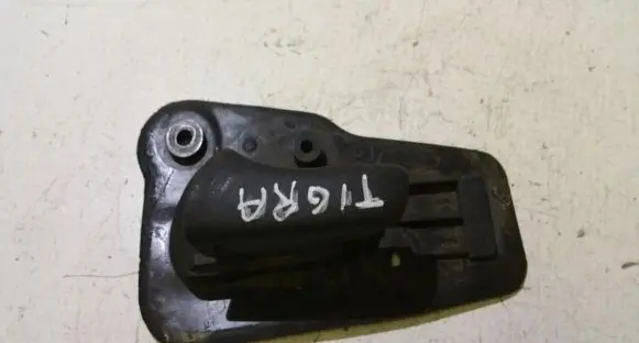 Rear door interior handle