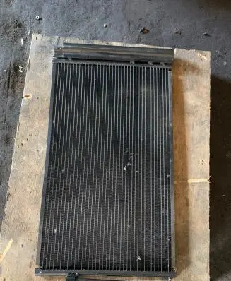 BMW 7 E65 E66 Coolant radiator