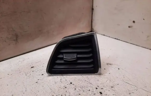 Ford Edge II Dashboard side air vent grill/cover trim EM2B19893C T20765 EW7HA