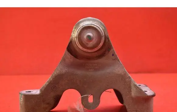 Dacia Spring Engine mount vacuum valve 112329338R