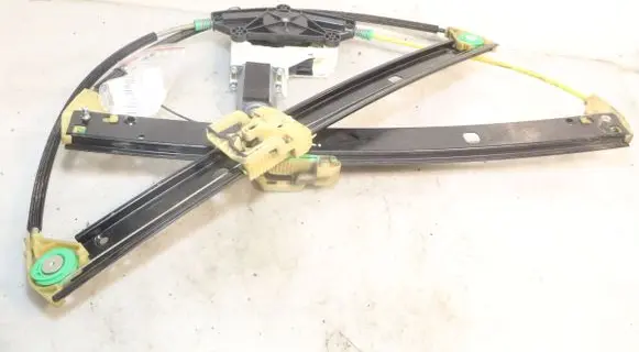 Audi A4 S4 B8 8K Front window lifting mechanism without motor 