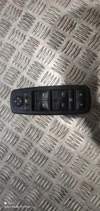Jeep Grand Cherokee Electric window control switch 68030826AC 68030826