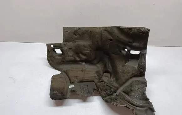 BMW X5 E70 Heat shield in engine bay 7800119 11147800119
