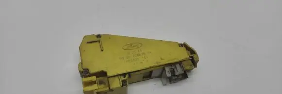 Ford Escort Rear door lock 93BG220A20BA