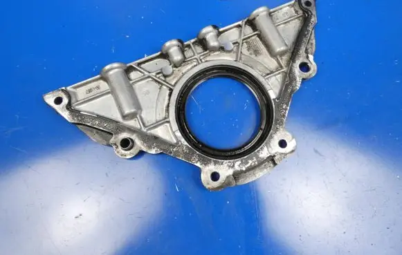 Mercedes-Benz GLC X253 C253 other engine part A6510110108
