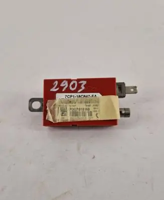 Ford Kuga I Aerial antenna amplifier 7CP118C847EA