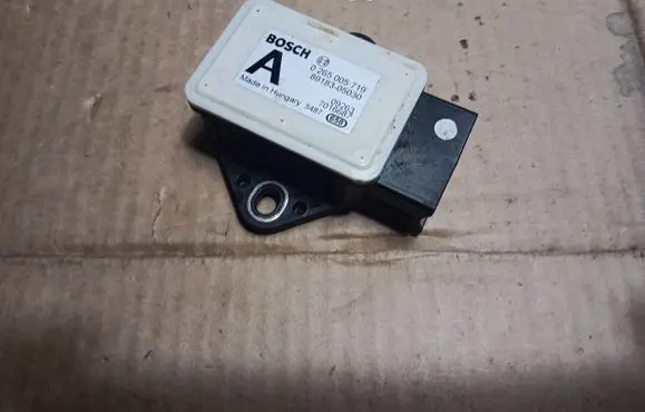 Toyota Avensis T270 ESP acceleration yaw rate sensor 8918305030 0265005719 7016687