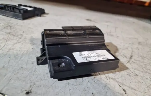 Audi Q7 4L Other control units/modules 4F0907280