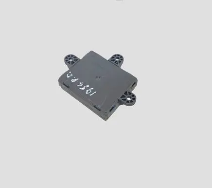 Volvo V40 Door control unit/module AV6N14C235B