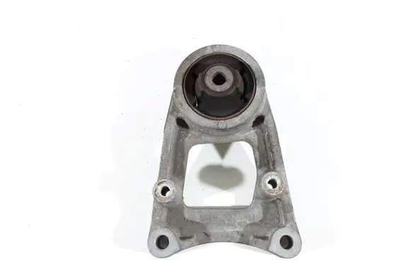 Toyota RAV 4 (XA30) Rear differential mounting bracket 42130 4165142140