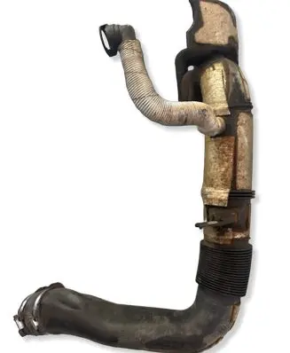 Volvo V50 Turbo air intake inlet pipe/hose 