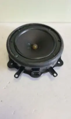 Audi A4 S4 B6 8E 8H Front door speaker 8E0035411A BOSE 8E0035411