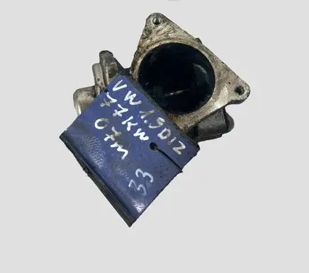Volkswagen Golf V EGR valve 038129637D
