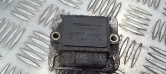 Volkswagen Golf II Ignition amplifier control unit 191905351B 339373TFK