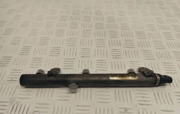 Mercedes-Benz ML W164 Fuel main line pipe A6420702695