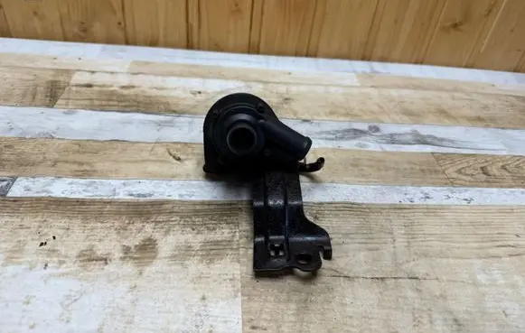 Volkswagen PASSAT CC Electric auxiliary coolant/water pump 1K0121093BH