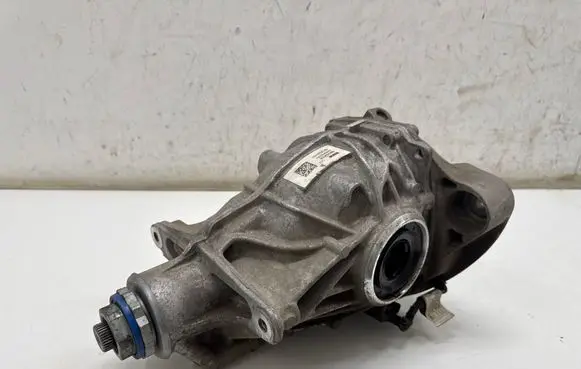 BMW 3 G20 G21 Rear differential 864792106 8647921