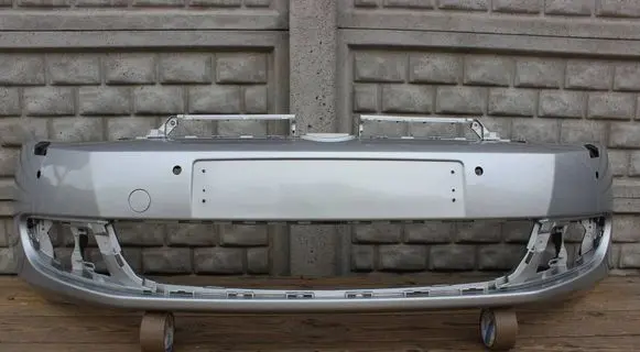 Volkswagen Golf VI Front bumper 5K0807221