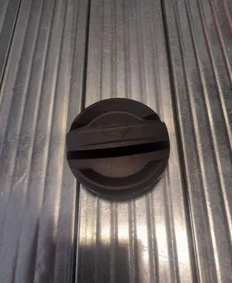 BMW X2 F39 Oil filler cap 