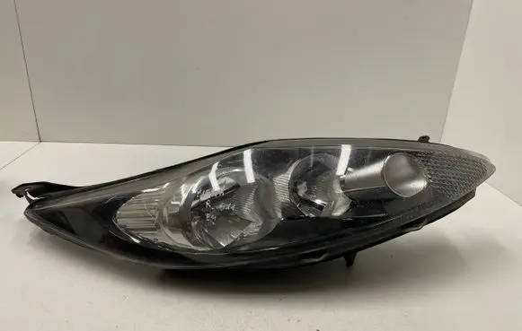 Ford Fiesta Headlight/headlamp